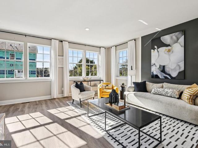 Condo for sale in Virginia