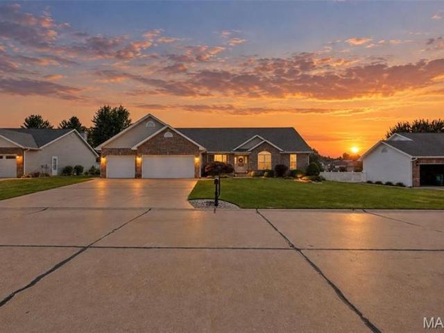 House for sale in Godfrey, Illinois