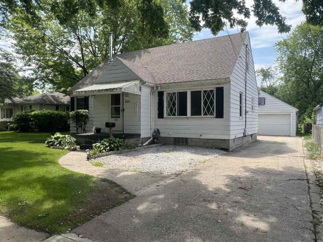House for sale in Essexville