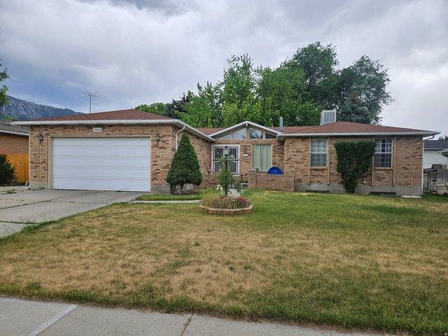 House for sale in Sandy, Utah