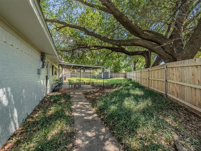 House for sale in Pantego, Texas