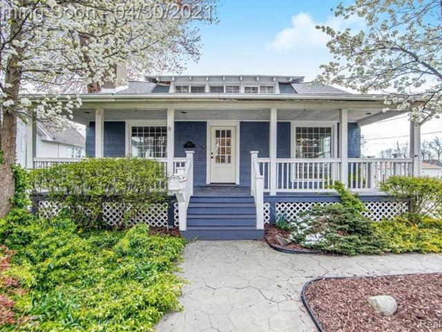 House for sale in Algonac, Michigan