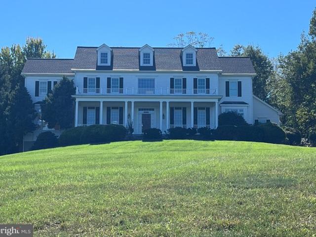 House for sale in Round Hill, Loudoun County
