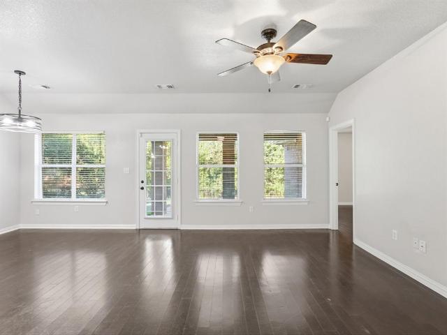 House for sale in Bridgeport, Wise County