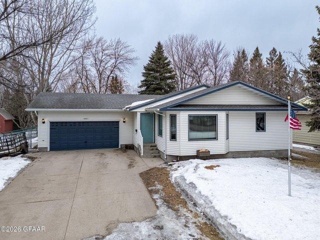 House for sale in East Grand Forks, Minnesota