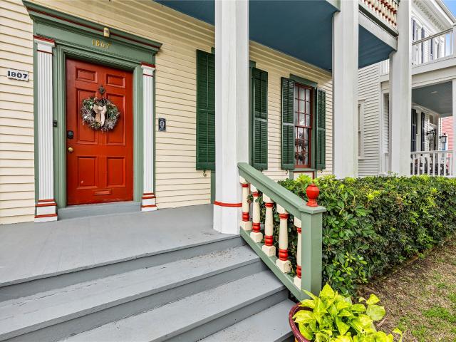 House for sale in Galveston, Galveston County