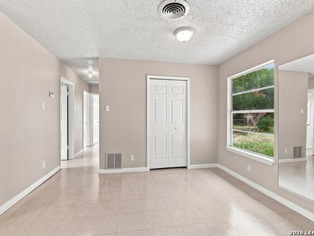 House for sale in San Antonio, Bexar County