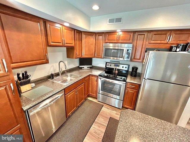Condo for sale in Waterford Works, New Jersey