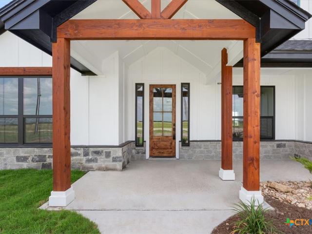 House for sale in Holland, Texas