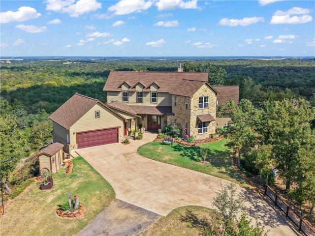 House for sale in Gause, Milam County