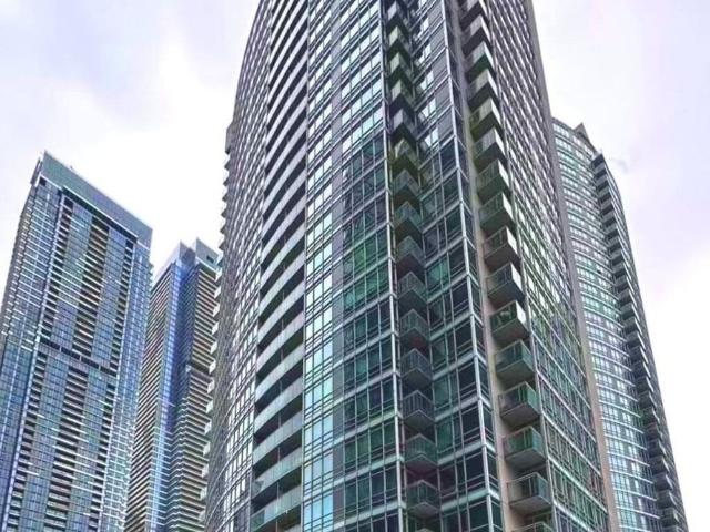 House for rent in Spadina—Fort York, Toronto