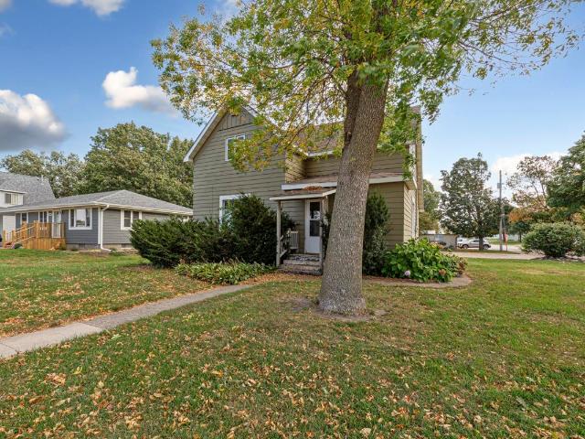House for sale in Emmetsburg, Iowa