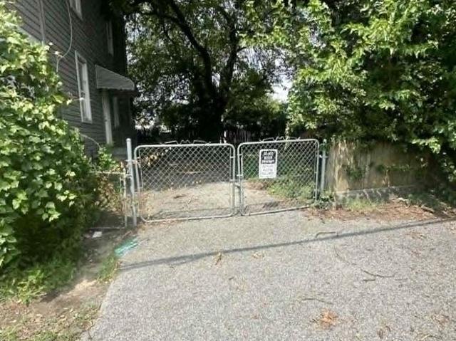 Townhouse for sale in Dundalk, Maryland