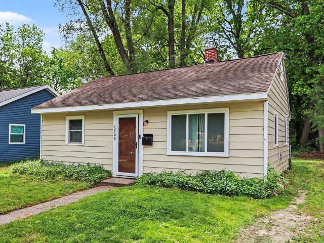 House for sale in Kalamazoo, Michigan