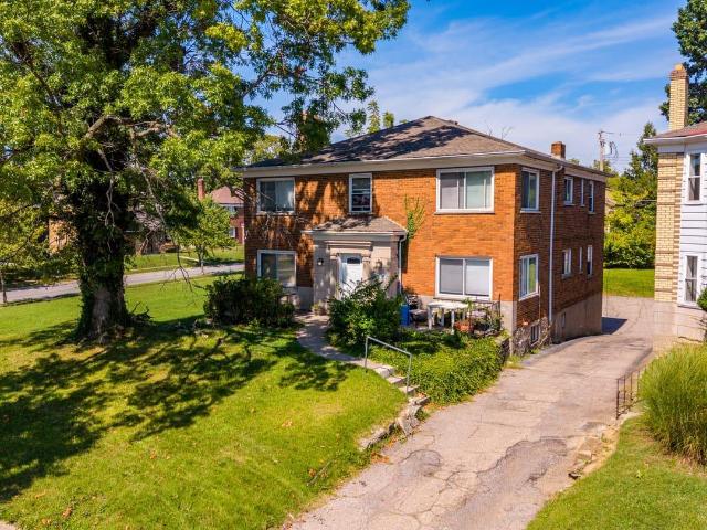House for sale in Roselawn, Ohio