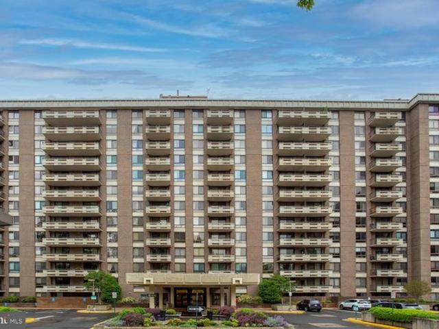 Condo for sale in Virginia