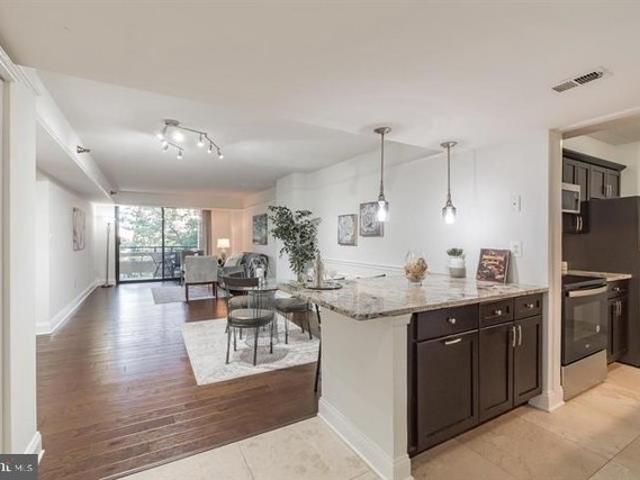Condo for sale in Virginia