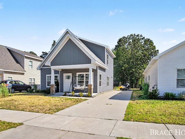 House for sale in Grand Haven, Michigan