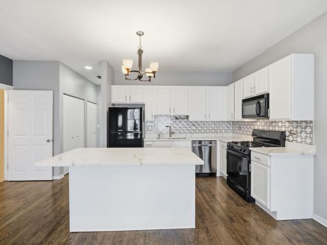 Condo for sale in Chicago Park, Illinois