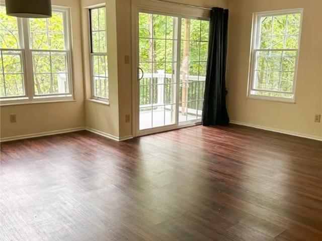 Condo for sale in Broadview Heights
