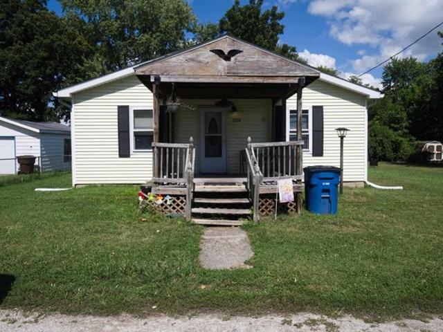 House for sale in Vincennes, Indiana