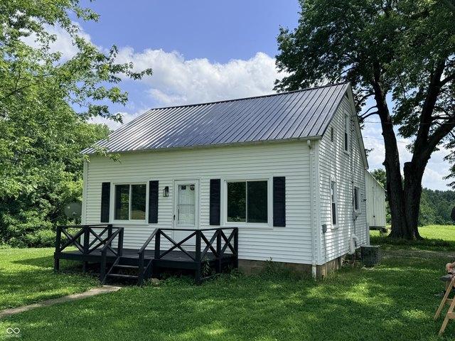 House for sale in Laurel, Indiana