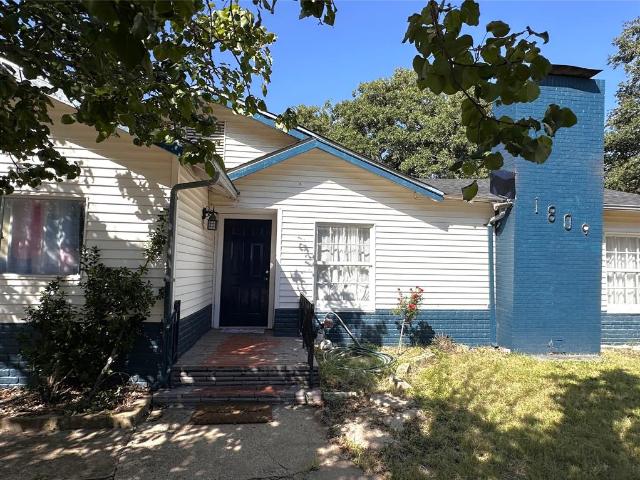 House for sale in Brownwood, Texas