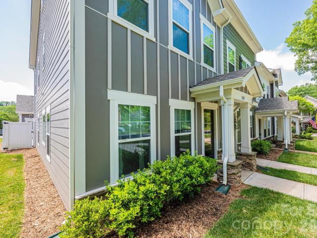 Townhouse for sale in Catawba, North Carolina