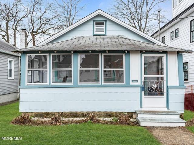 House for sale in Monmouth, New Jersey