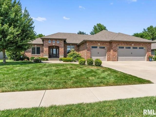 House for sale in Chatham, Illinois