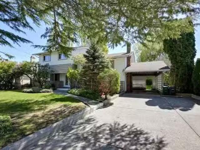 House for sale in Saanich, British Columbia