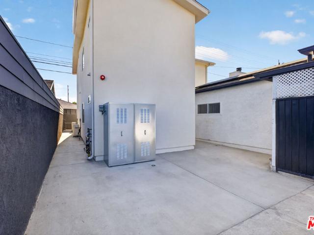 Property for rent in Burbank, California