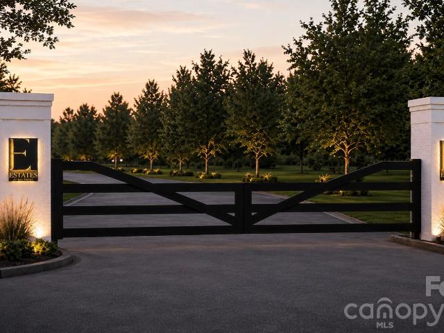 House for sale in Mecklenburg, North Carolina