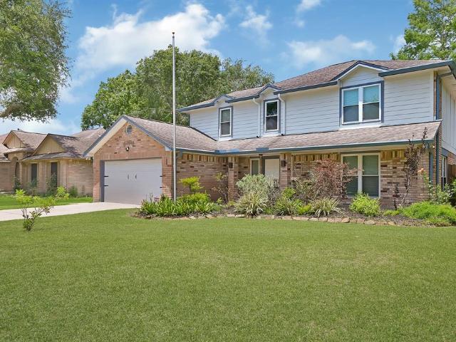 House for sale in Friendswood