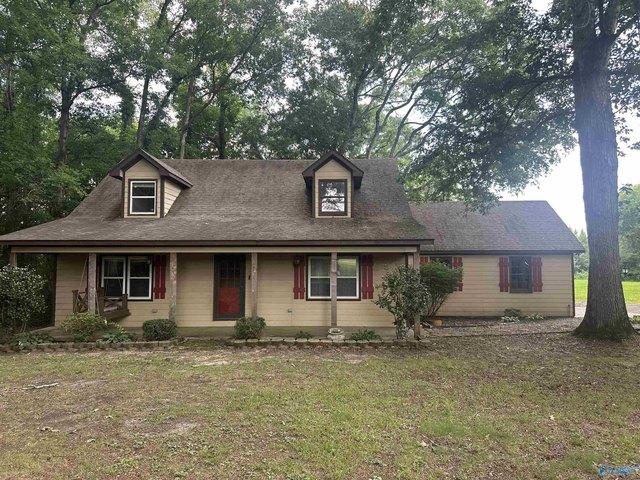 House for sale in Danville, Alabama