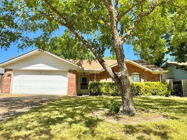 House for sale in Terrell, Kaufman County