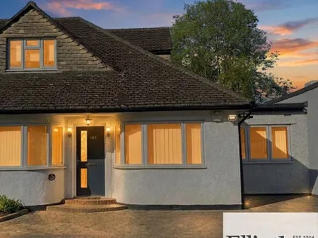 House for rent in Little Stanmore, Greater London
