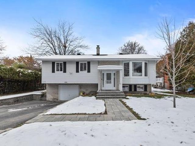 House for sale in Dollard-des-ormeaux, Quebec