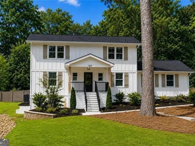 House for sale in Alpharetta, Fulton County