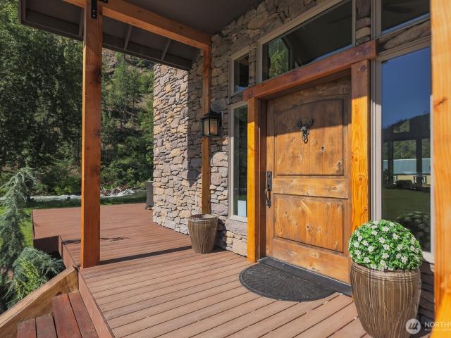 House for sale in Entiat, Washington