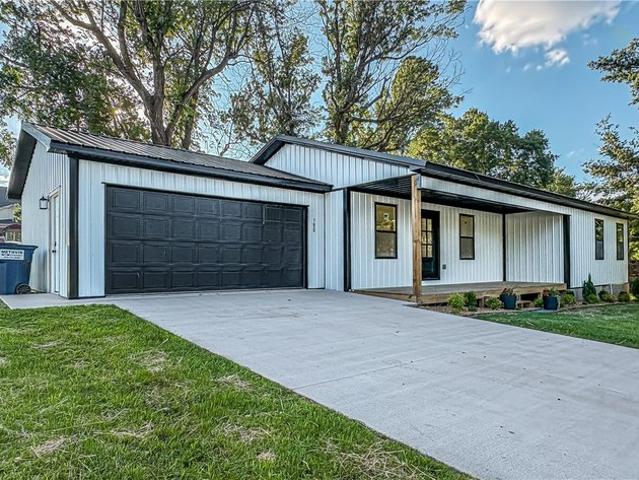 House for sale in Ark