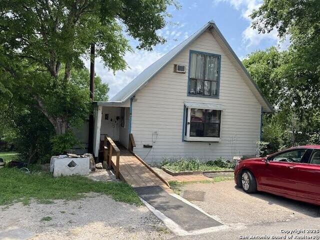 House for sale in Canyon Lake