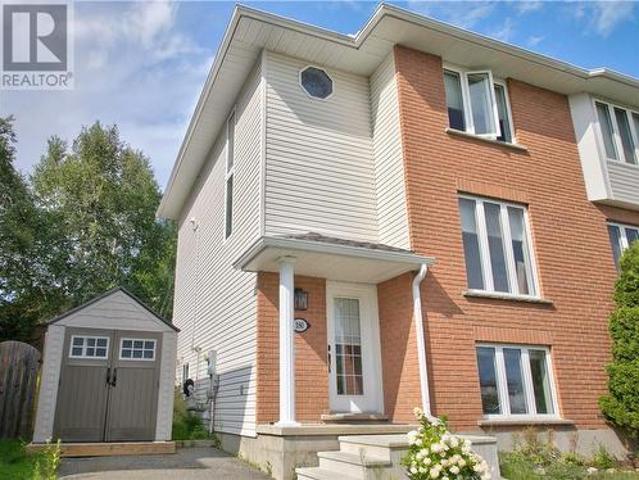 House for sale in Minnow Lake, Greater Sudbury