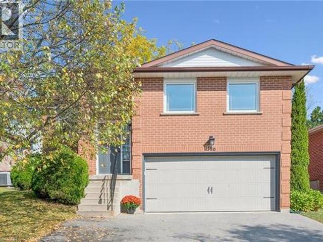 House for sale in Highland West, Kitchener