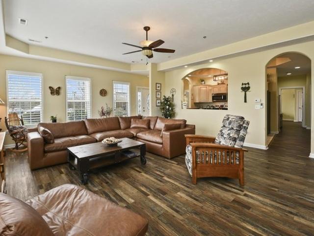 Condo for sale in Stone, Missouri
