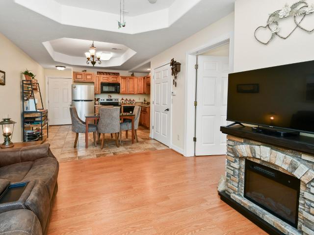 Condo for sale in Stone, Missouri