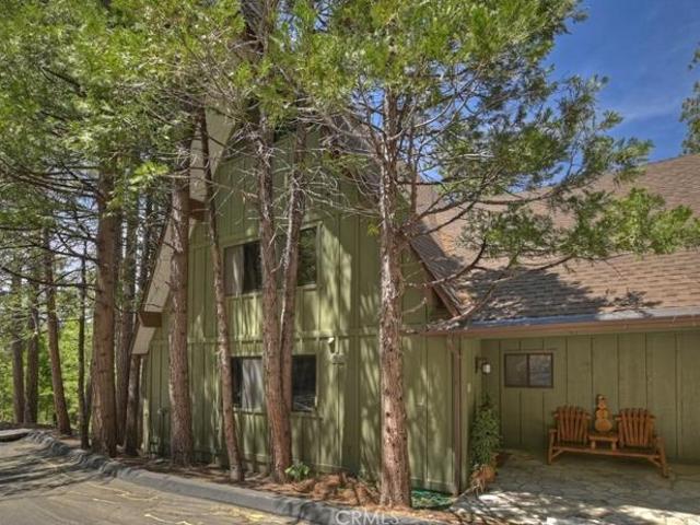 House for sale in Cedar Glen, California