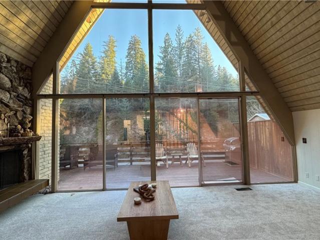 House for sale in Cedar Glen, California