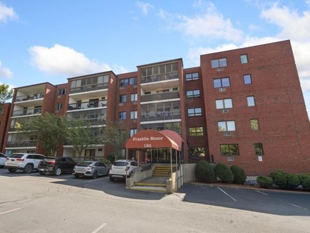 Condo for sale in Melrose, Massachusetts