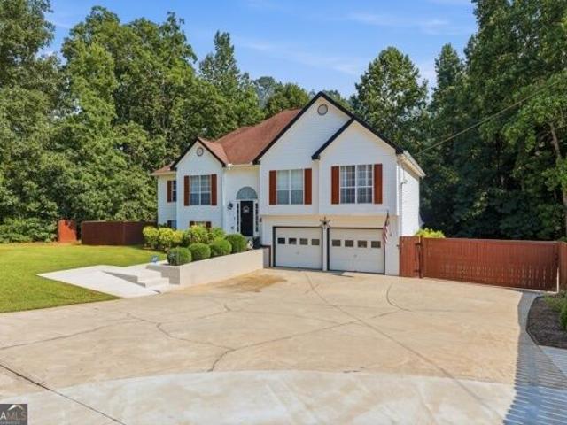 House for sale in Mcdonough, Georgia